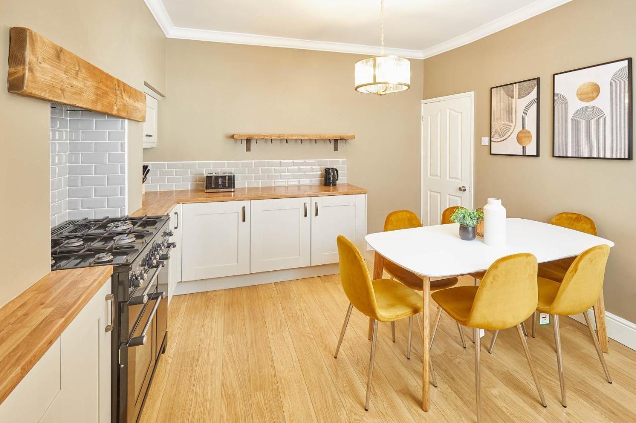 Host & Stay - Custard Cottage Whitby Esterno foto